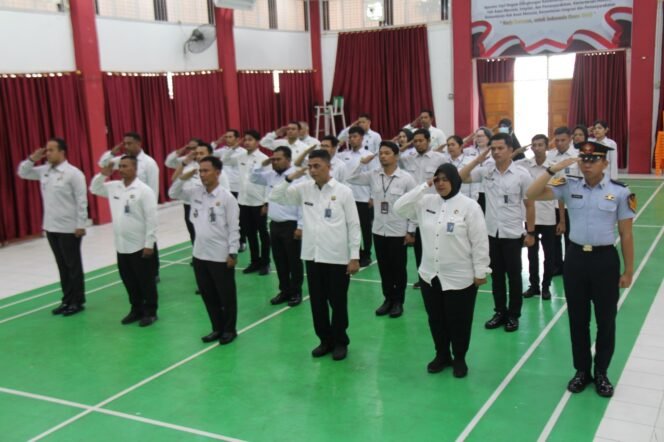 
					Lapas Pekanbaru Ikuti Apel Bersama Pegawai di Lingkungan Kemenko Bidang Hukum HAM Imipas, Kemenkum, Kemenham, serta Kemenimipas.