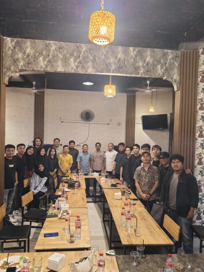 
					Penggunaan Anggaran Ugal-ugalan 2024 menyebabkan Defisit Anggaran 1,76 T, Cipayung Plus Riau dan KNPI Riau Desak DPRD Riau Bentuk Pansus Segera.