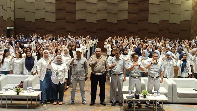 
					Ditlantas Polda Riau Kolaborasi PT. Jasa Raharja Gelar Knowledge Sharing Safety Riding di Pekanbaru