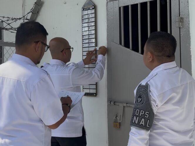 
					Lapas Pekanbaru Gelar Pengecekan Papan Sterg Kamar Hunian WBP