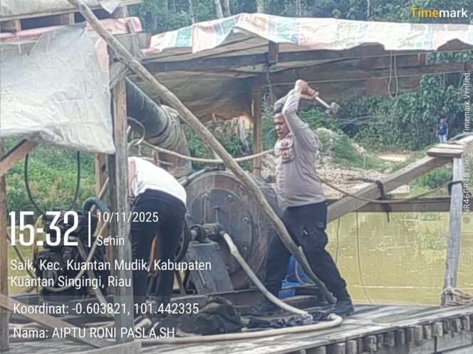 
					Polsek Kuantan Mudik Tertibkan Aktivitas PETI di Sungai Gingging Desa Saik