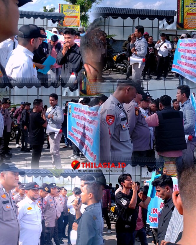 
					KNPI Rumbai Timur Gelar Aksi ke-6 di Depan Cafe Sevendoors: Desak Satpol PP dan Dinas Terkait Bertindak Tegas