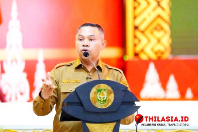 
					Gubernur Riau Abdul Wahid Terjaring OTT KPK, Diduga Terkait Proyek di Dinas PUPR