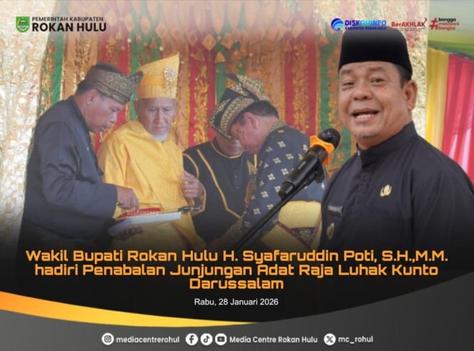 
					Sakral dan Penuh Marwah, Tuanku Tengku Muhammad Roem Dinobatkan sebagai Junjungan Adat Raja Luhak Kunto Darussalam