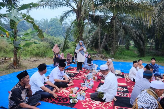 
					Safari Ramadan Saatnya Pemimpin Lebih Dekat Dengan Rakyatnya.