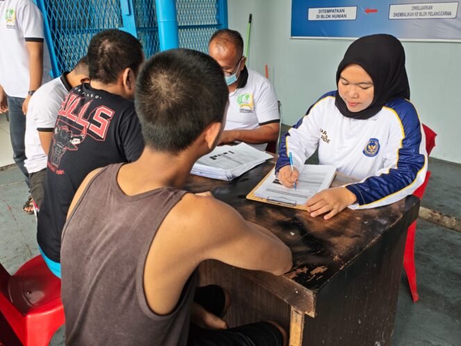 
					Deteksi Dini dan Cegah Penyakit Menular, Lapas Pekanbaru Lakukan Skrining Kesehatan Warga Binaan Baru