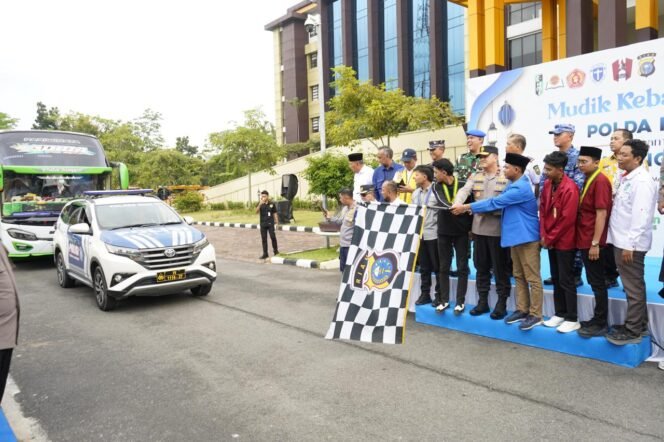 
					Polda Riau Lepas Keberangkatan Mudik Kebangsaan Rute Pekanbaru–Sumbar dan Sumut