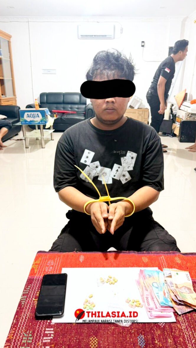 
					Polsek Mandau Ringkus Pria di Air Jamban, 30 Butir Ekstasi Diamankan