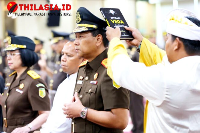 
					Kajati Riau Resmi Berganti, I Dewa Gede Wirajana Dilantik Jaksa Agung Pimpin Kejati Riau