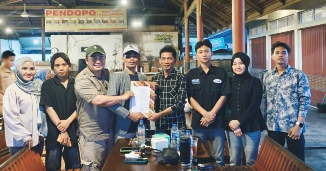
					KEND ZAI Nahkodai GWI Pekanbaru, Bomen Dorong Organisasi Terbuka dan Perkuat Kompetensi Wartawan