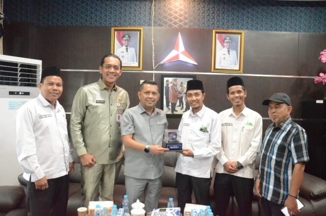 
					Wakil Ketua DPRD Pekanbaru Tengku Azwendi Dukung Agenda “Bengkel Da’i” Ittihadul Muballighin