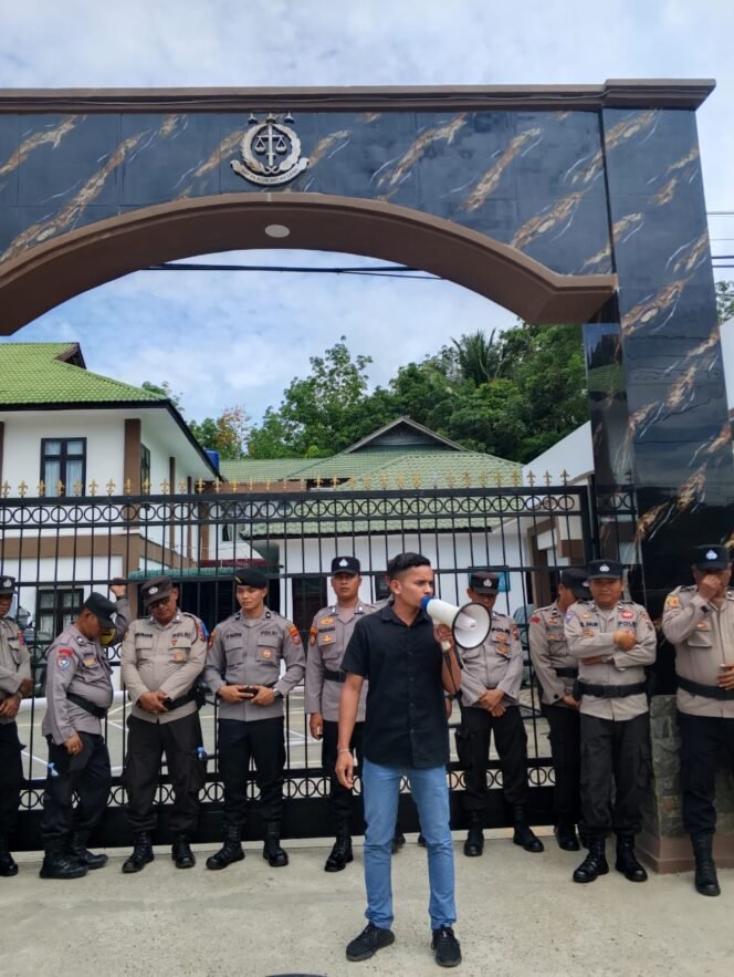 
					GAMPMI Dorong Solusi Berkeadilan bagi Warga Pulo Padang di Tengah Wacana Penutupan Tambang
