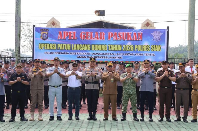 
					Polres Siak Laksanakan Apel Gelar Pasukan Ops Patuh Lancang Kuning 2026, Tekankan Edukasi dan Keselamatan Berlalu Lintas